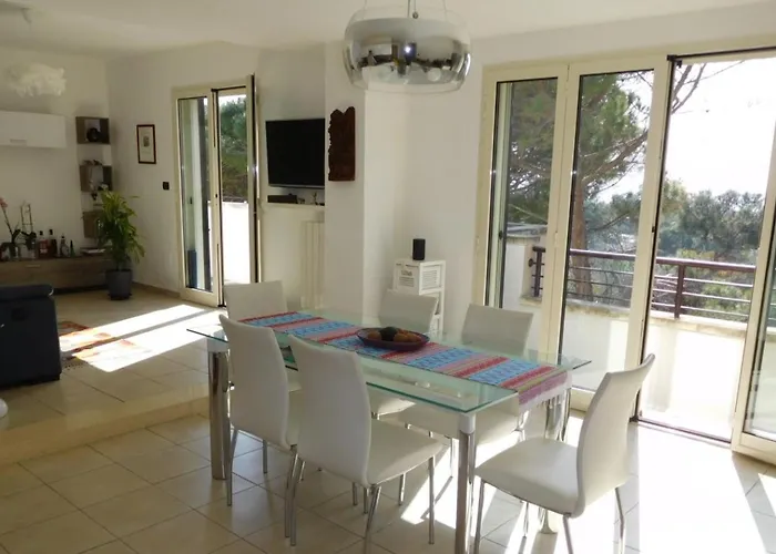 Apartment Attico Vista Mare Cvg37