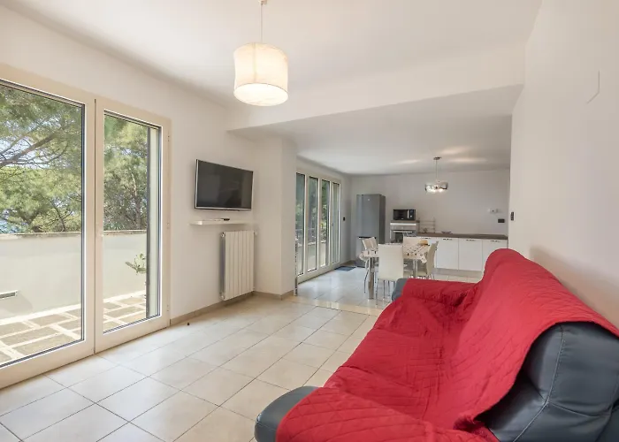 Attico Vista Mare Cvg37 *